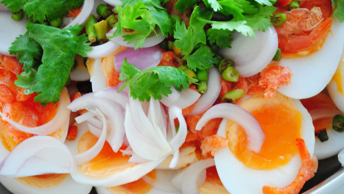 Kohlenhydratarme Rezeptideen - Eiersalat mit Sonnenblumenkernen